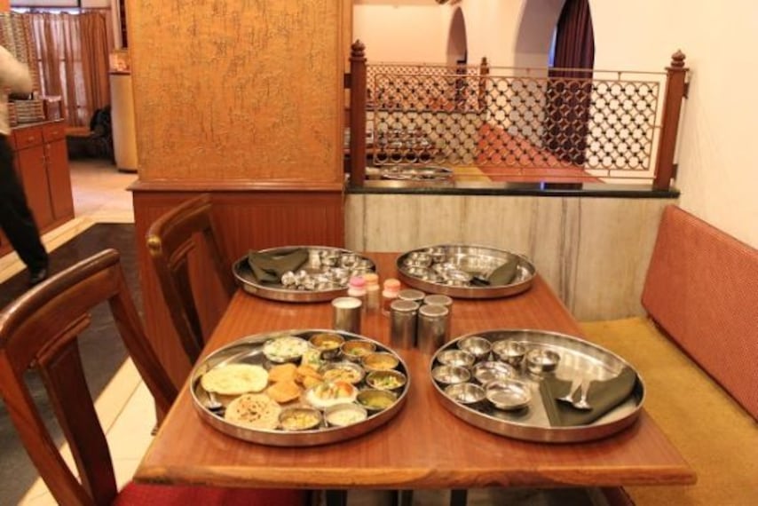 Sasuji Dining Hall-5